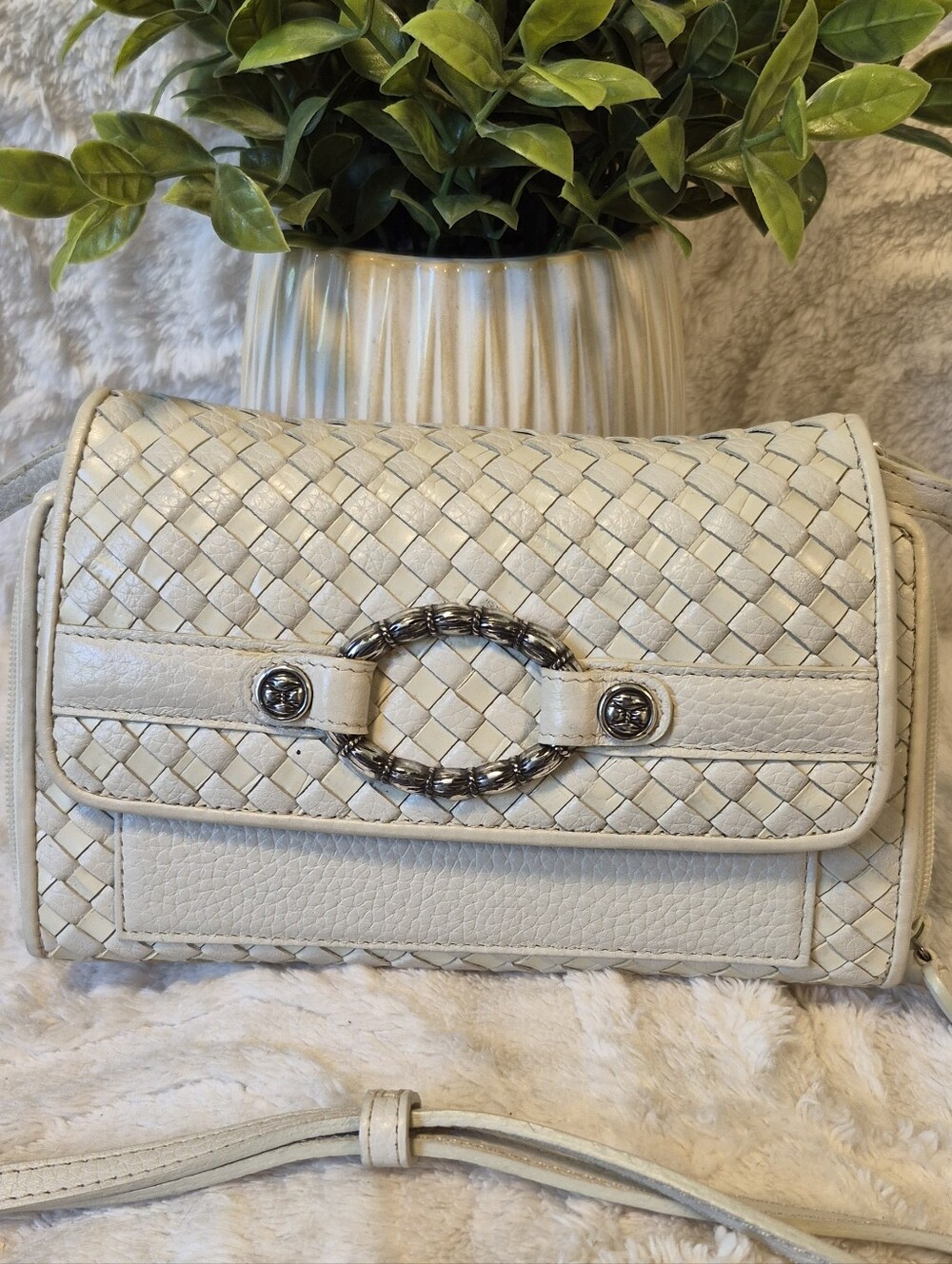 Vintage Brighton Crossbody Bag Large Wallet Organizer Cream Woven Leather